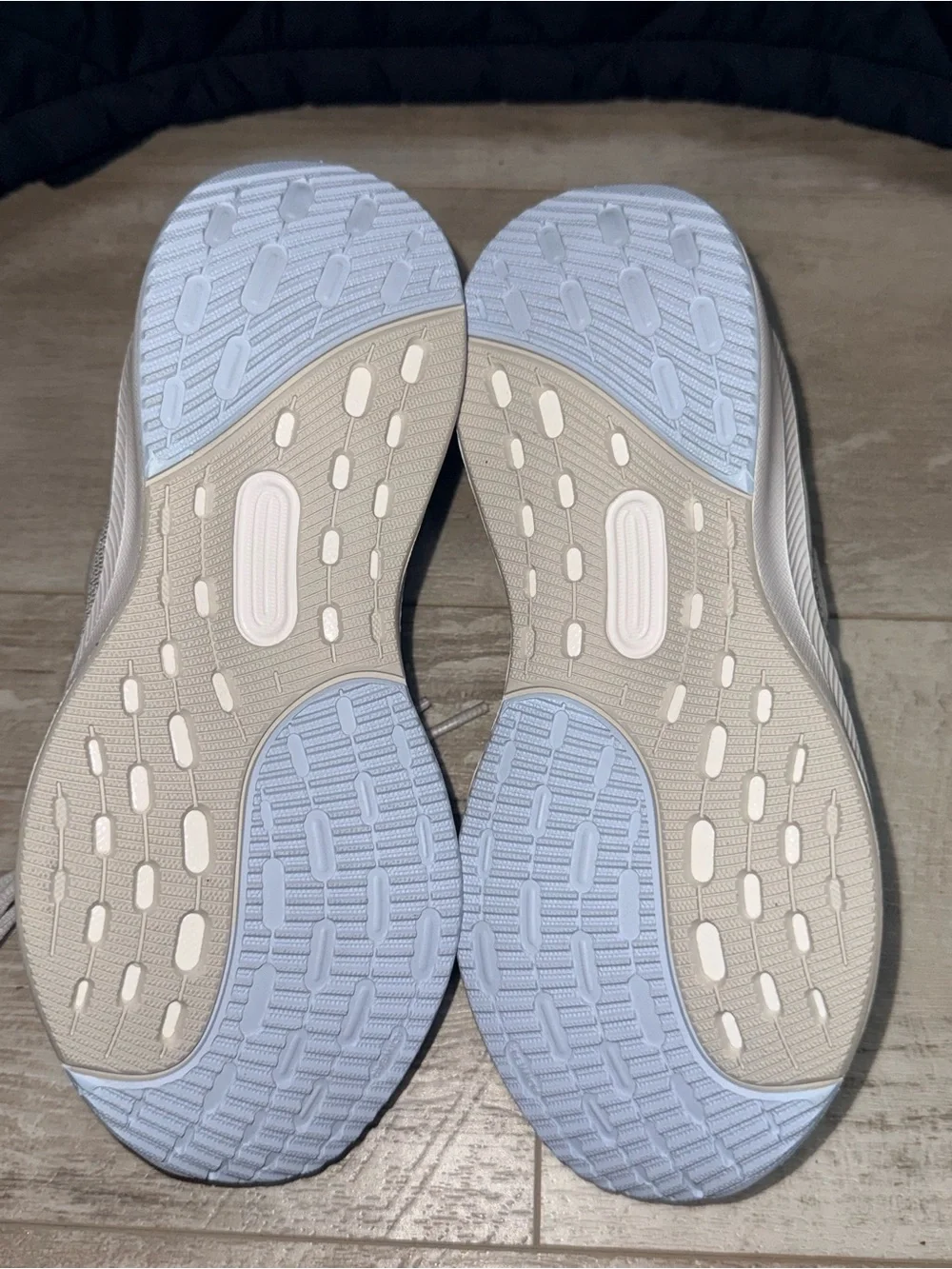 Adidas UltraRun 5 J Kids Size 4 Grey Blue Running Shoes NWT